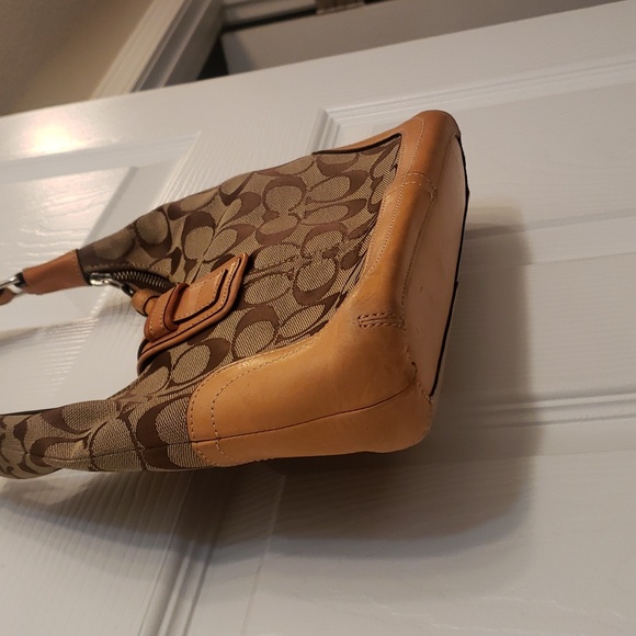 Coach bag - Picture 10 of 15